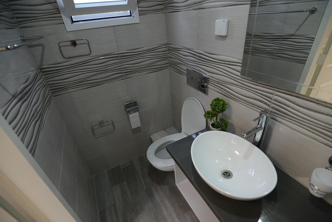 Olga Beach Apartment 28 Хайфа Екстер'єр фото